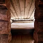 Aurora Ruka, Sauna, Lakeside - Lapland Дом отдыха