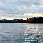 Дом отдыха Aurora Ruka, Sauna, Lakeside - Lapland Рука