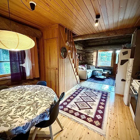 Lake Aurora By Lapland Villas, Ruka, Lake View, Private Sauna, Fireplace بيت للعطل *